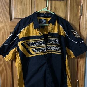 Men’s Harley Davidson shirt